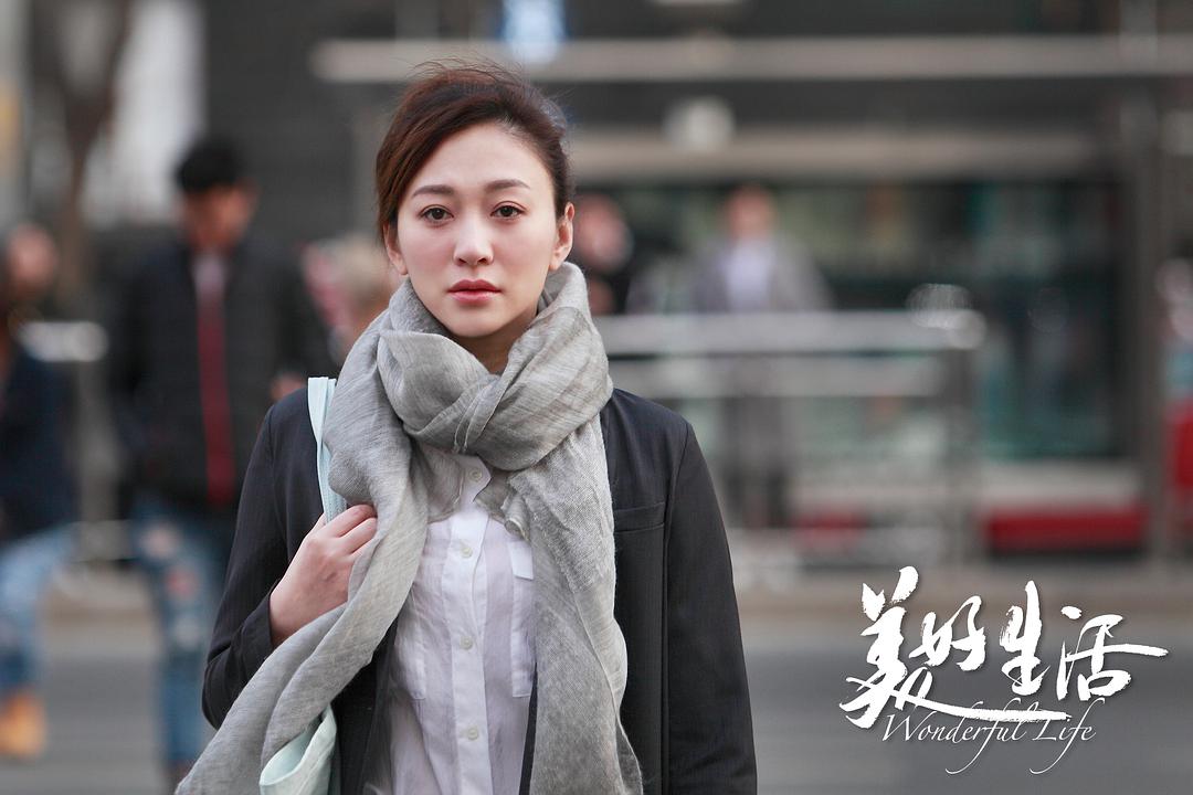 李小冉主演新剧励志之光，自信与成长的蜕变之旅