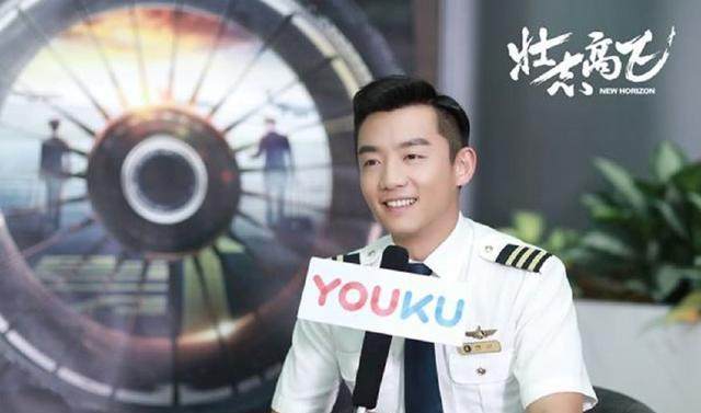 郑恺新剧上映，科技巨浪中的未来生活体验