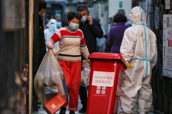 科技守护健康，最新隔离服引领新时代先锋